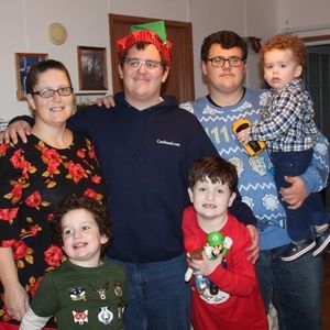 Meet your Posher, Holly